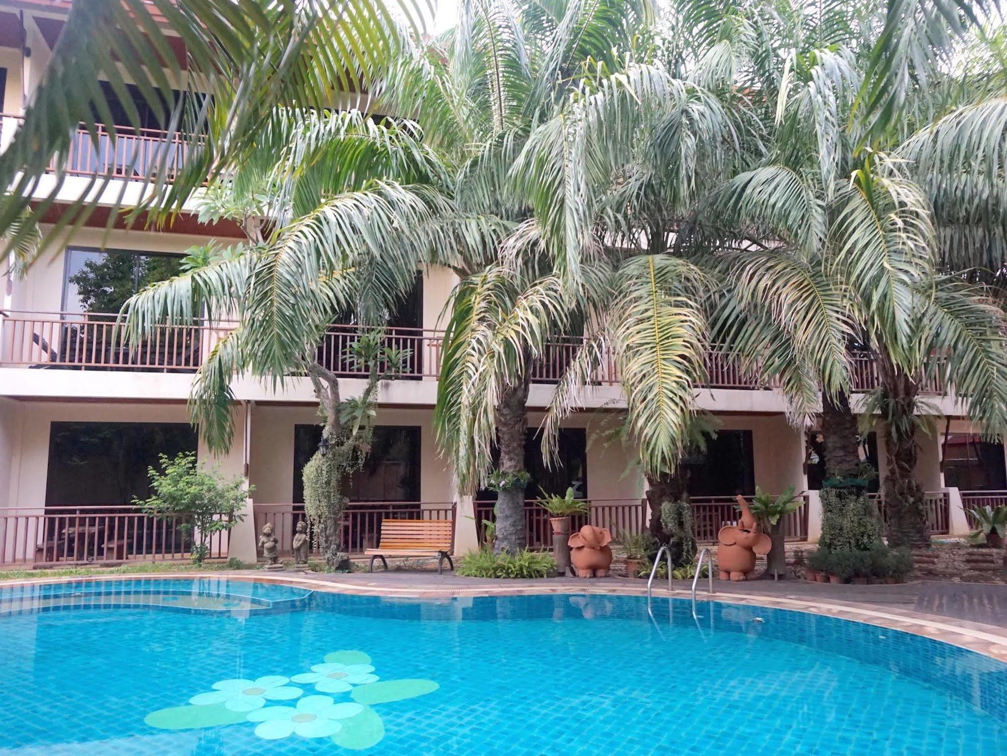 Thai Pura Resort Паттайя Экстерьер фото